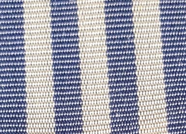 Kolor wstążki w barwach obozowych ubrań